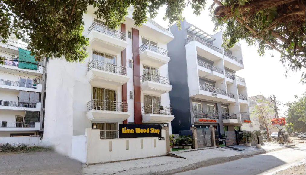 Limewood Stay Mall 51